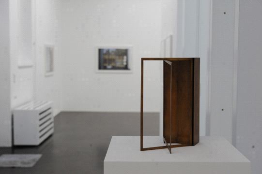 Sabine Hornig, Stilleben am Fenster