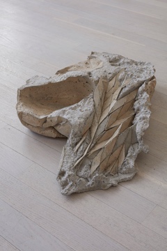Ian Kiaer, Endnote, tooth (grey)