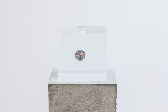 Nina Canell, Brief Syllable (Quiet)